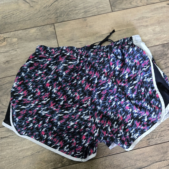 NIKE women's small dri fit Pink And Black shorts - Picture 2 of 10